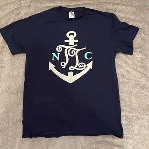 North Carolina Topsail Island anchor t-shirt, size M
